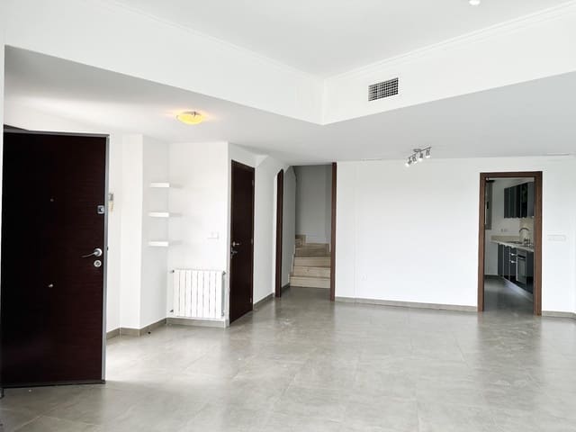 3 bedroom Semi-detached Villa for rent in Bétera with pool garage - € 2,300 (Ref: 9822958)