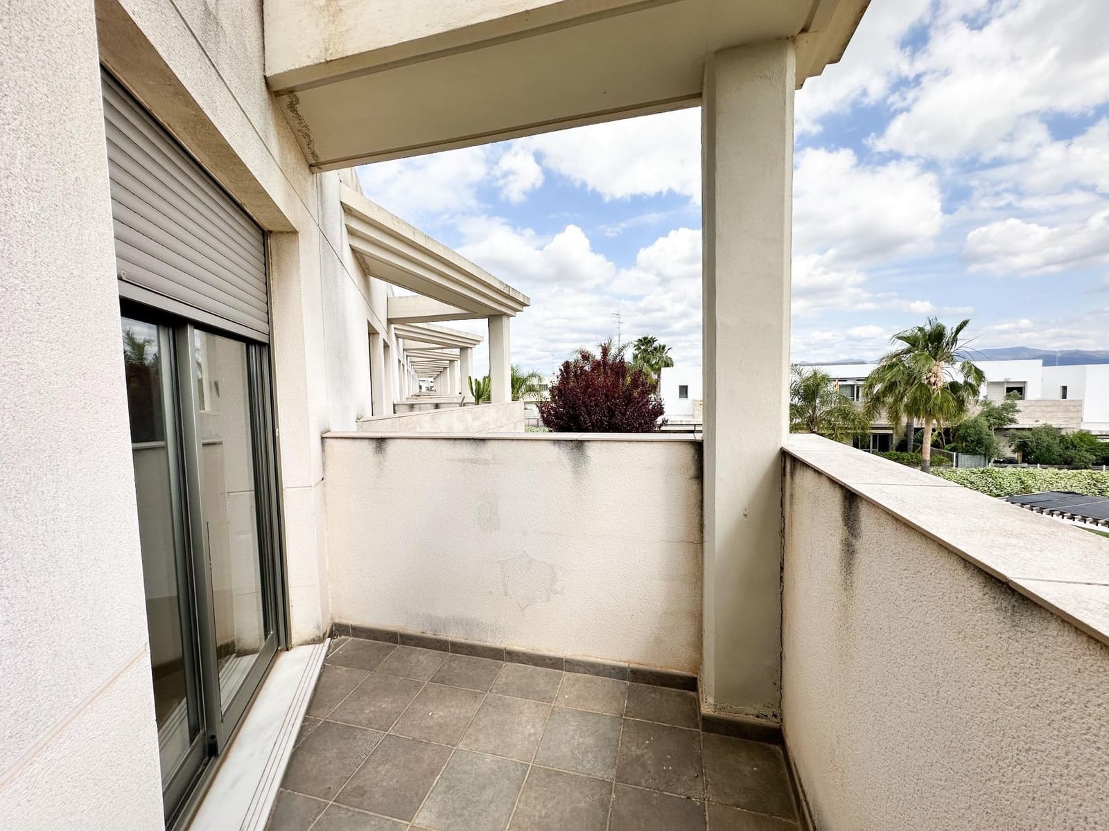 3 bedroom Semi-detached Villa for rent in Betera with pool garage - € 2,300 (Ref: 9822958)