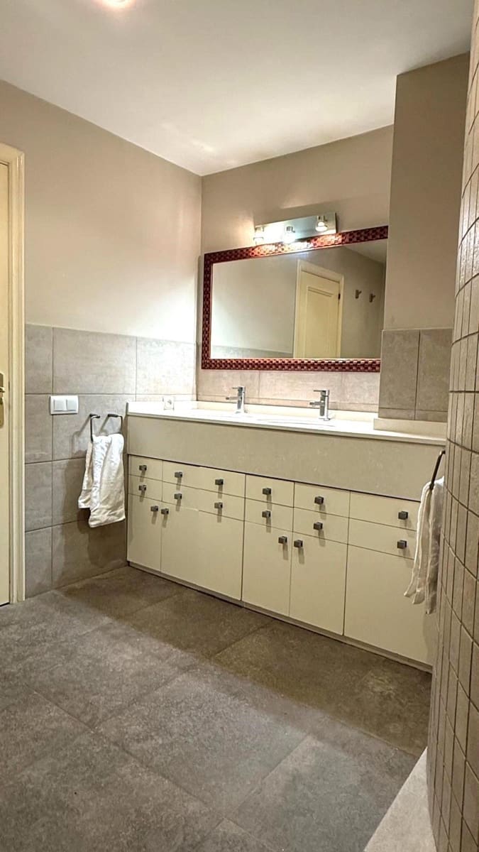 4 Zimmer Villa zu vermieten in Betera mit Pool Garage - 2.600 € (Ref: 9831574)