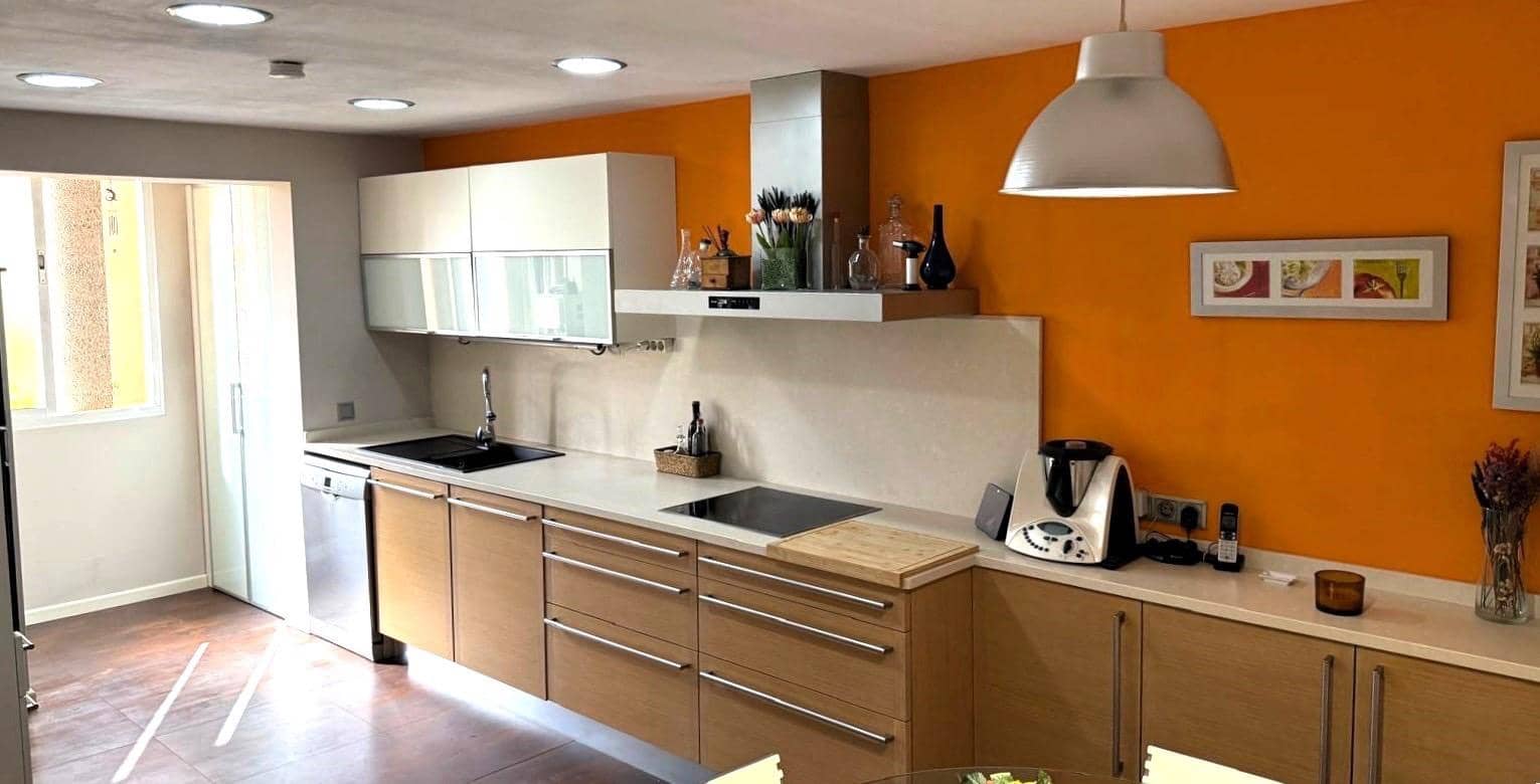 4 Zimmer Villa zu vermieten in Betera mit Pool Garage - 2.600 € (Ref: 9831574)