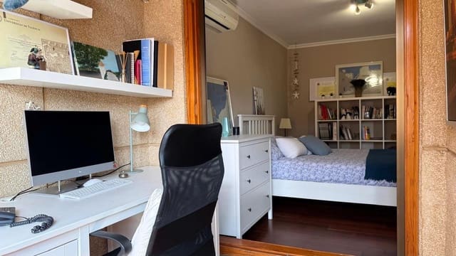 4 slaapkamer Villa te huur in Bétera met zwembad garage - € 2.600 (Ref: 9831574)