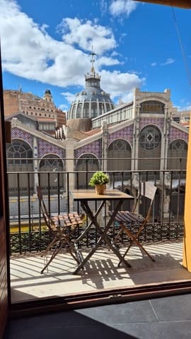 2 soverom Leilighet til leie i Sant Francesc, Valencia by - € 3 000 (Ref: 9836690)