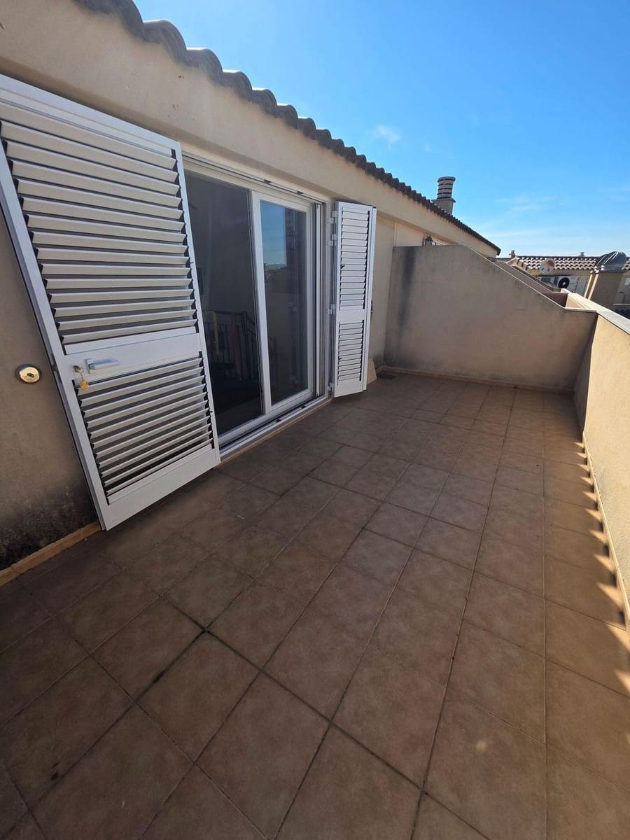 4 quarto Moradia em Banda para arrendar em San Antonio de Benageber com piscina garagem - 2 300 € (Ref: 9893910)