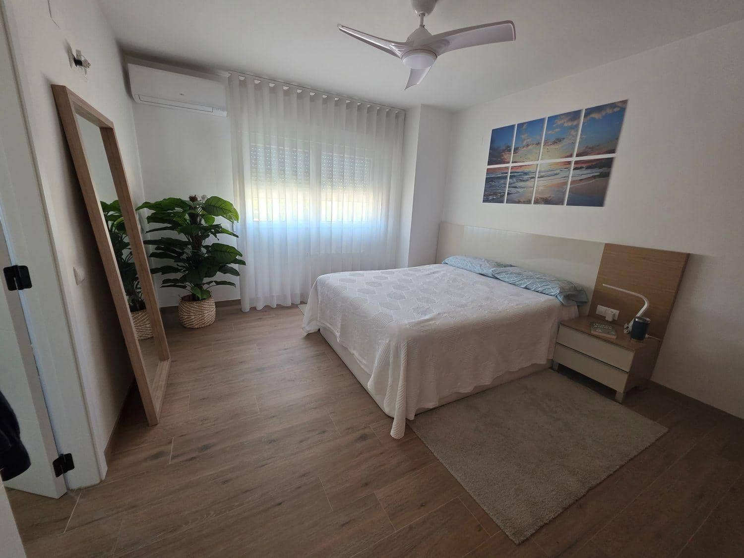 4 quarto Moradia em Banda para arrendar em San Antonio de Benageber com piscina garagem - 2 300 € (Ref: 9893910)