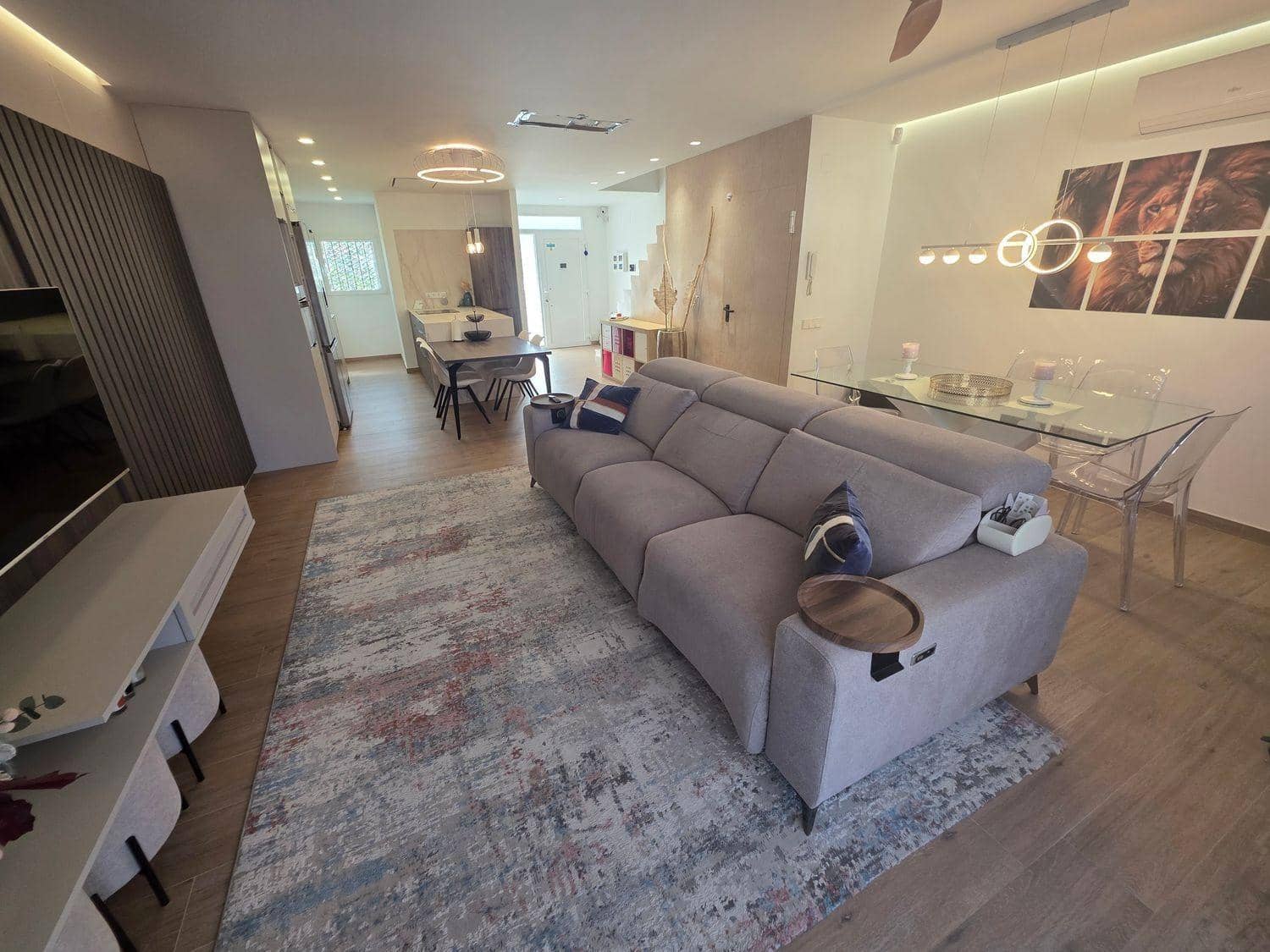 4 quarto Moradia em Banda para arrendar em San Antonio de Benageber com piscina garagem - 2 300 € (Ref: 9893910)