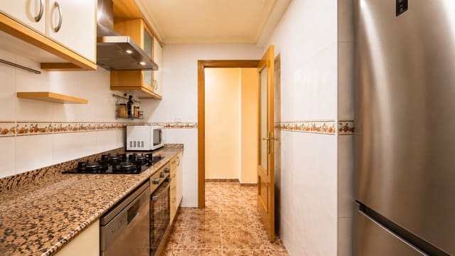Piso de 3 habitaciones en Nou Moles, València ciudad en venta - 240.000 € (Ref: 9903972)