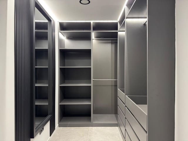 2 camera da letto Appartamento in vendita in Ciutat Fallera, Valencia città - 186.000 € (Rif: 9911098)