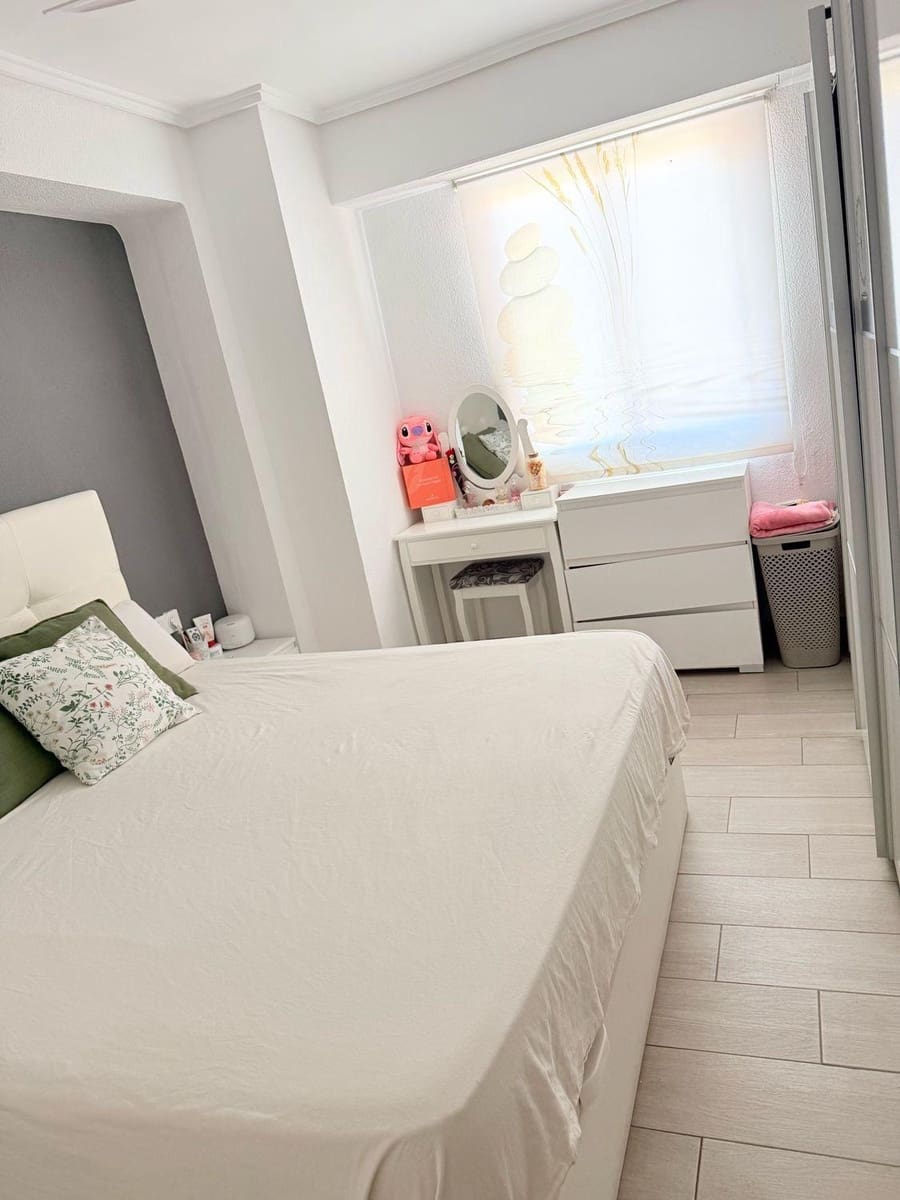 3 Zimmer Wohnung zu verkaufen in Paterna - 186.000 € (Ref: 9922338)