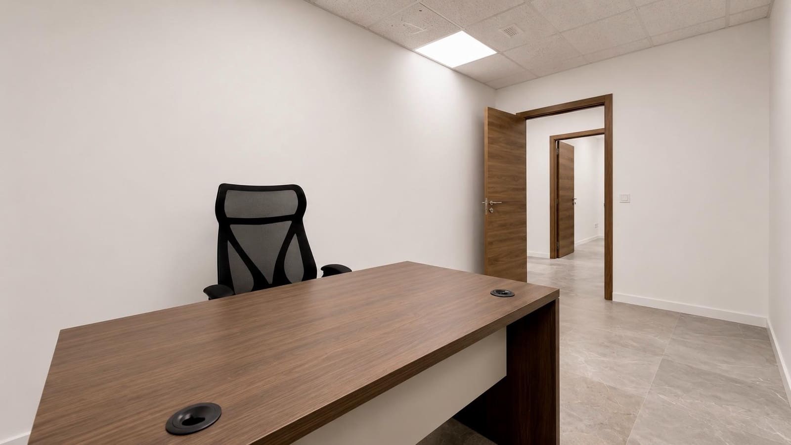 1 quarto Escritório para arrendar em Valencia cidade - 750 € (Ref: 9927449)