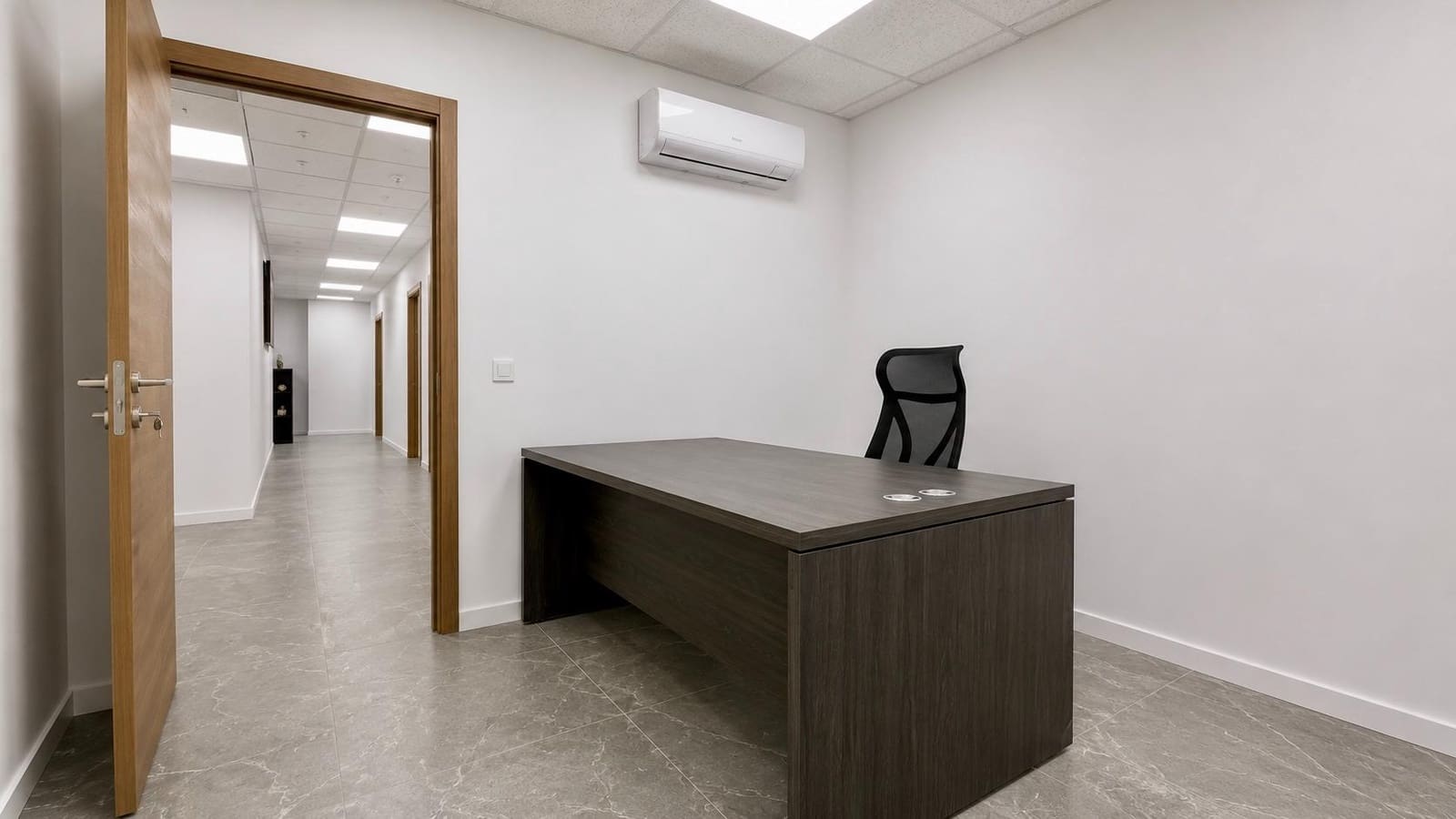 1 quarto Escritório para arrendar em Valencia cidade - 750 € (Ref: 9927449)