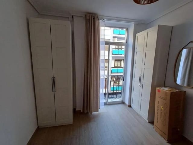 2 soveværelse Lejlighed til leje i Arrancapins, Valencia by - € 1.400 (Ref: 9947956)