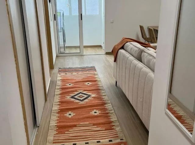 2 soveværelse Lejlighed til leje i Arrancapins, Valencia by - € 1.400 (Ref: 9947956)