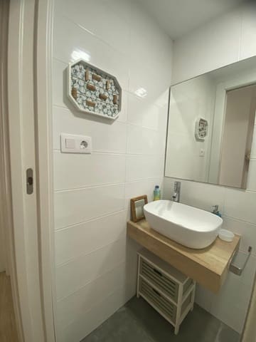 2 sypialnia Mieszkanie do wynajęcia w Ciutat Jardi, Miasto Walencja - 1 450 € (Ref: 9947957)