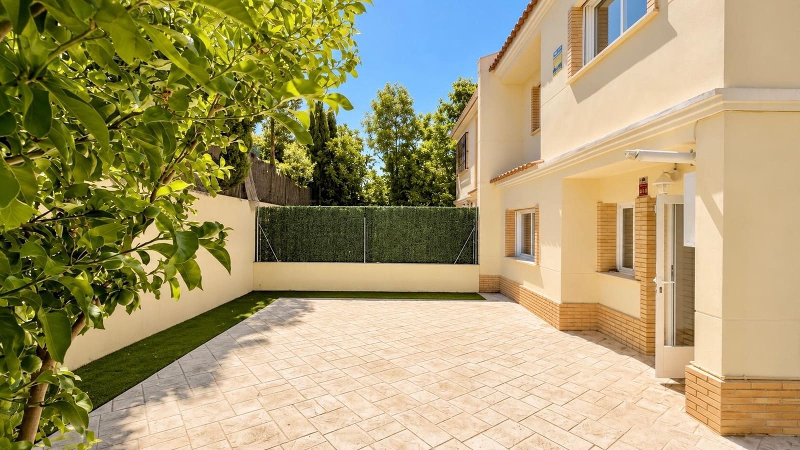 4 camera da letto Villetta Bifamiliare da affittare in Paterna con piscina garage - 2.900 € (Rif: 9947960)