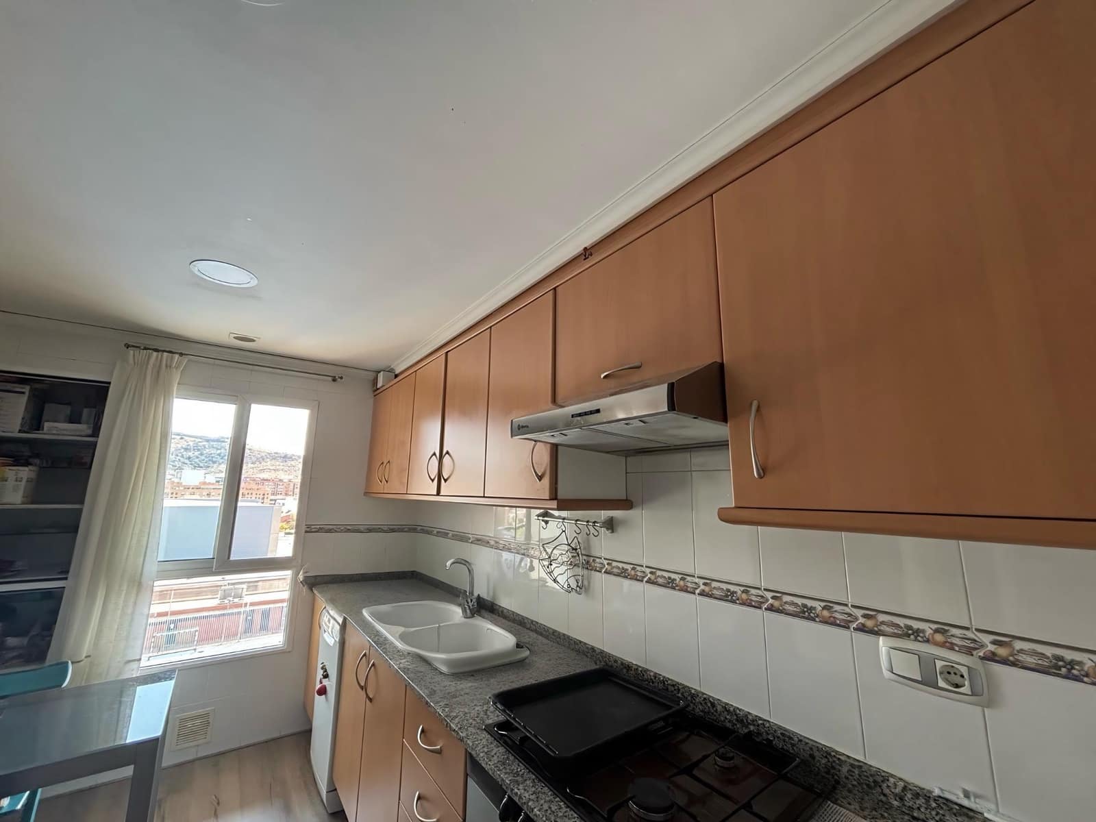 3 bedroom Flat for rent in Sagunto / Sagunt with pool garage - € 1,400 (Ref: 9958013)