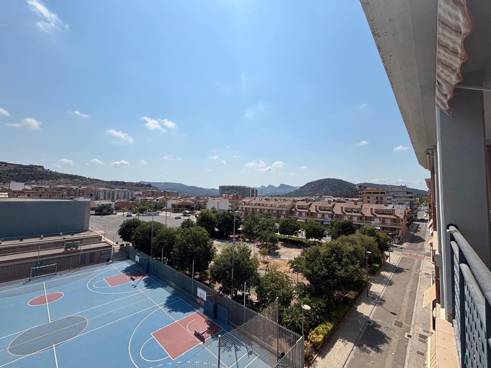 3 bedroom Flat for rent in Sagunto / Sagunt with pool garage - € 1,400 (Ref: 9958013)
