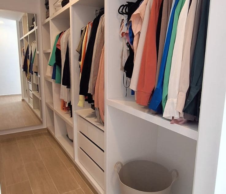 4 slaapkamer Villa te koop in Pinoso met zwembad garage - € 549.000 (Ref: 9099636)