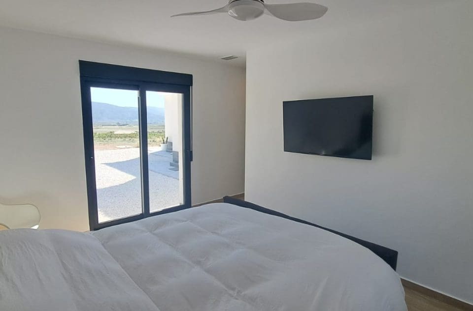 4 slaapkamer Villa te koop in Pinoso met zwembad garage - € 549.000 (Ref: 9099636)