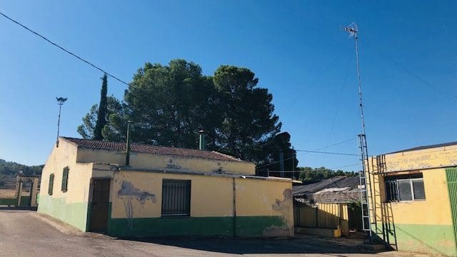 4 sovrum Finca/Hus på landet till salu i Yecla med garage - 151 000 € (Ref: 9101707)