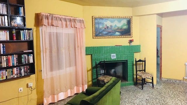 4 sovrum Finca/Hus på landet till salu i Yecla med garage - 151 000 € (Ref: 9101707)