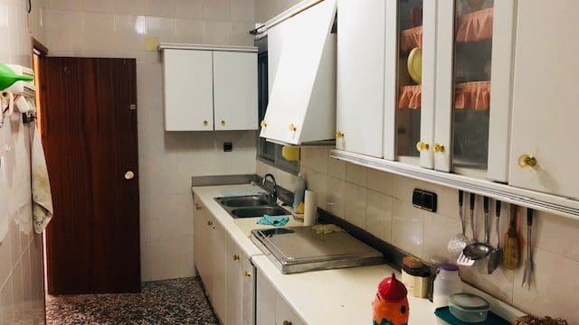 4 sovrum Finca/Hus på landet till salu i Yecla med garage - 151 000 € (Ref: 9101707)