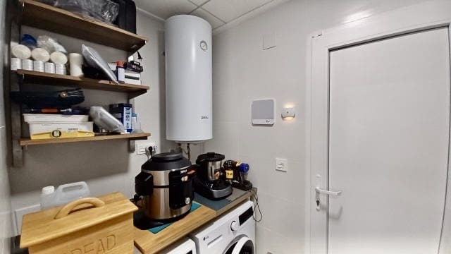 6 Zimmer Villa zu verkaufen in Pinoso mit Pool - 699.000 € (Ref: 9101807)