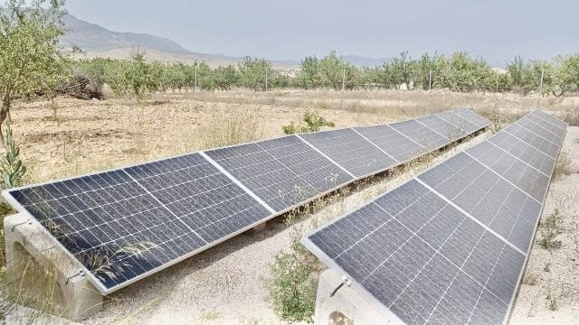 6 Zimmer Villa zu verkaufen in Pinoso mit Pool - 699.000 € (Ref: 9101807)