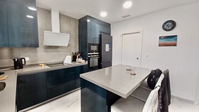 6 Zimmer Villa zu verkaufen in Pinoso mit Pool - 699.000 € (Ref: 9101807)