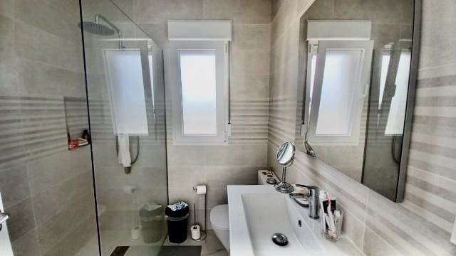 6 Zimmer Villa zu verkaufen in Pinoso mit Pool - 699.000 € (Ref: 9101807)