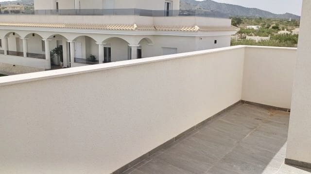 6 Zimmer Villa zu verkaufen in Pinoso mit Pool - 699.000 € (Ref: 9101807)