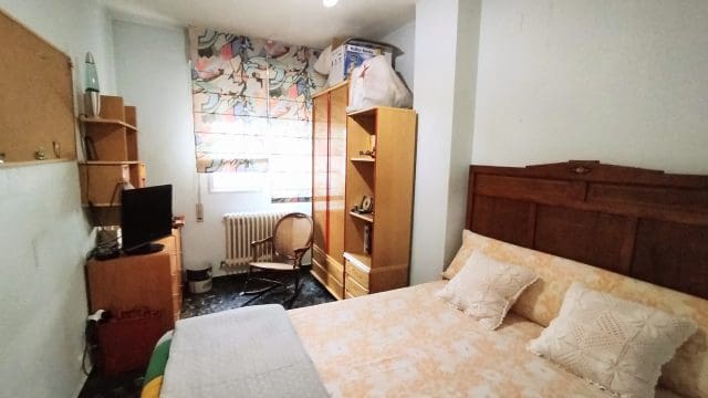 4 slaapkamer Huis te koop in Yecla met garage - € 170.000 (Ref: 9101815)