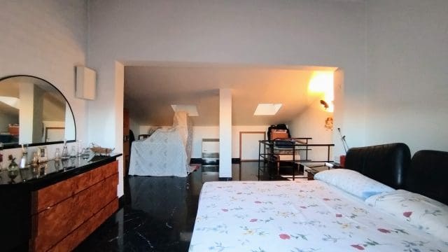 4 slaapkamer Huis te koop in Yecla met garage - € 170.000 (Ref: 9101815)