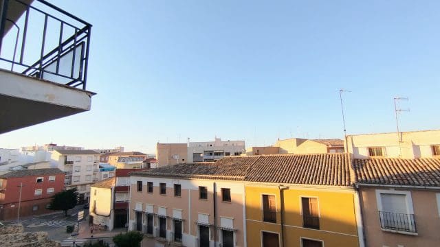 4 slaapkamer Huis te koop in Yecla met garage - € 170.000 (Ref: 9101815)