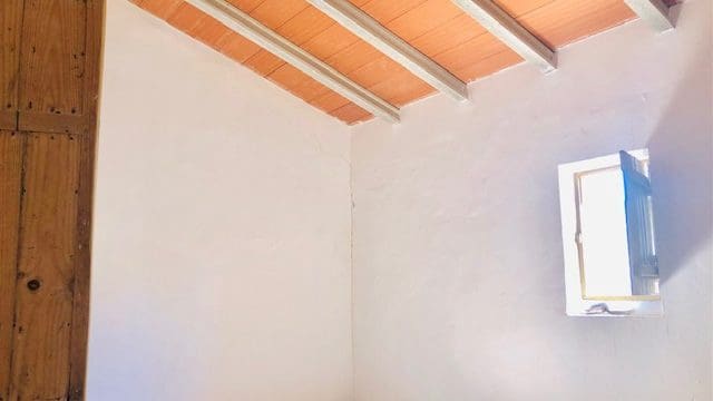 4 slaapkamer Finca/Landhuis te koop in Yecla met garage - € 62.000 (Ref: 9101860)