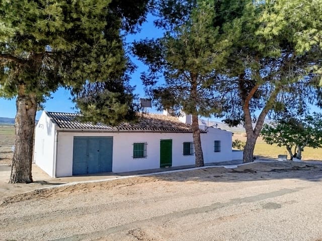 3 slaapkamer Finca/Landhuis te koop in Yecla met zwembad garage - € 165.000 (Ref: 9106238)