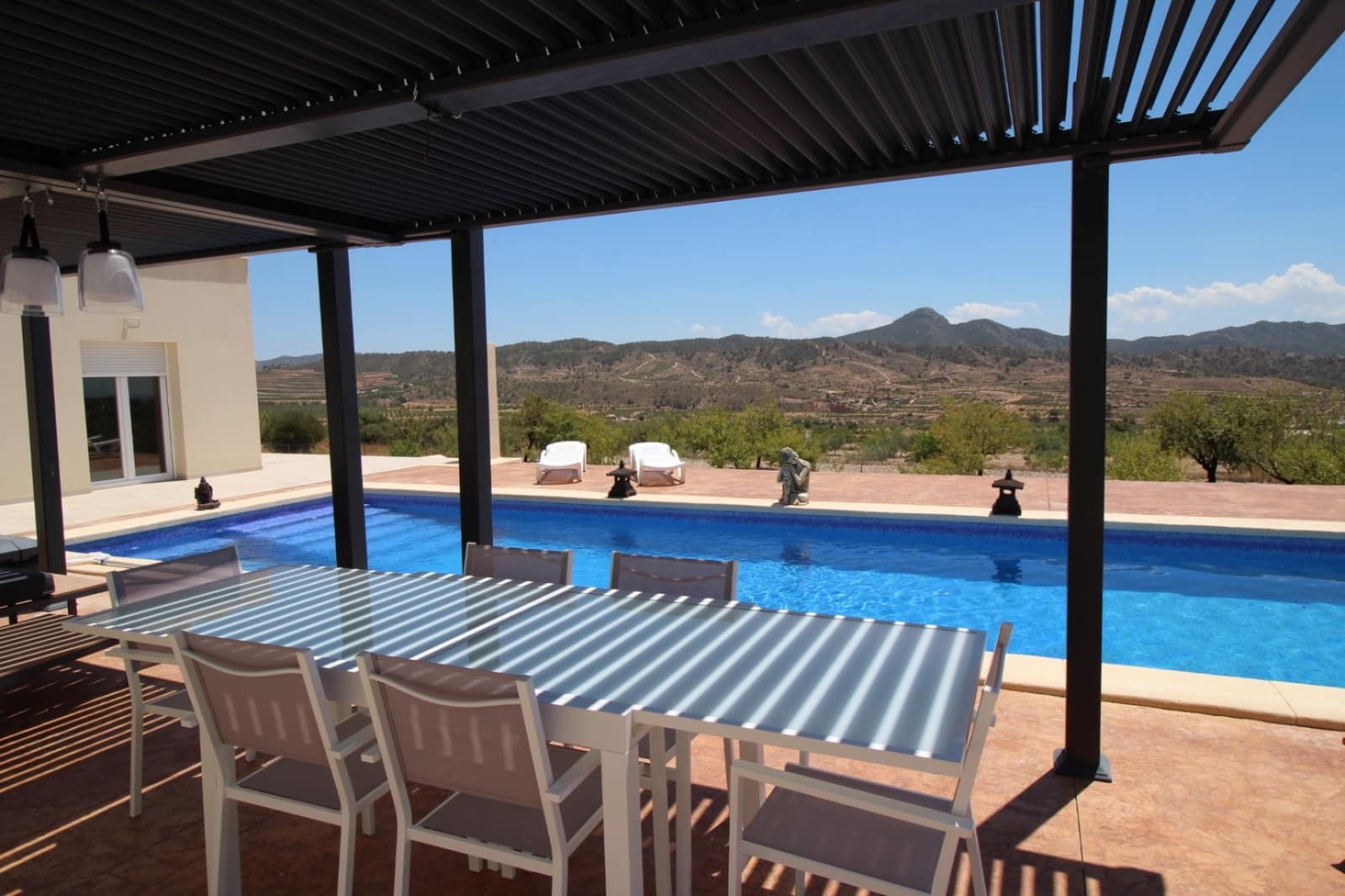 4 quarto Moradia para venda em Macisvenda com piscina garagem - 395 000 € (Ref: 9172570)