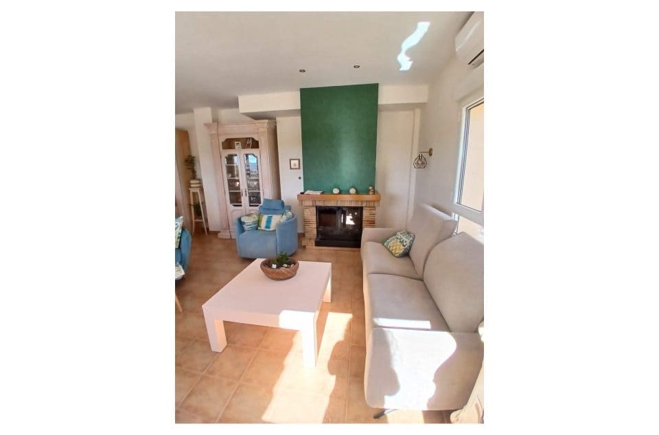 5 Zimmer Villa zu verkaufen in Yecla mit Pool - 360.000 € (Ref: 9172588)