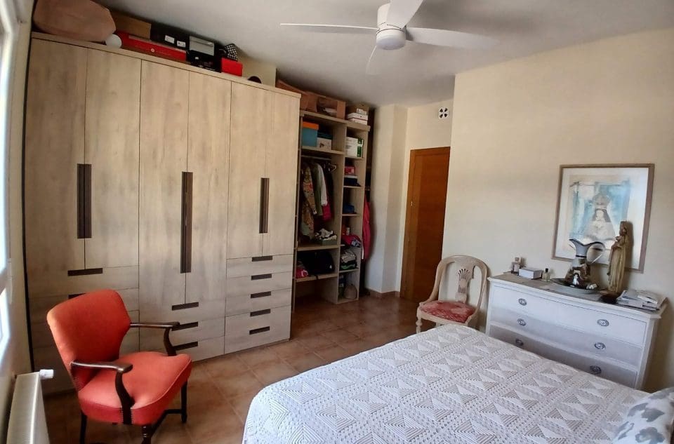 5 Zimmer Villa zu verkaufen in Yecla mit Pool - 360.000 € (Ref: 9172588)