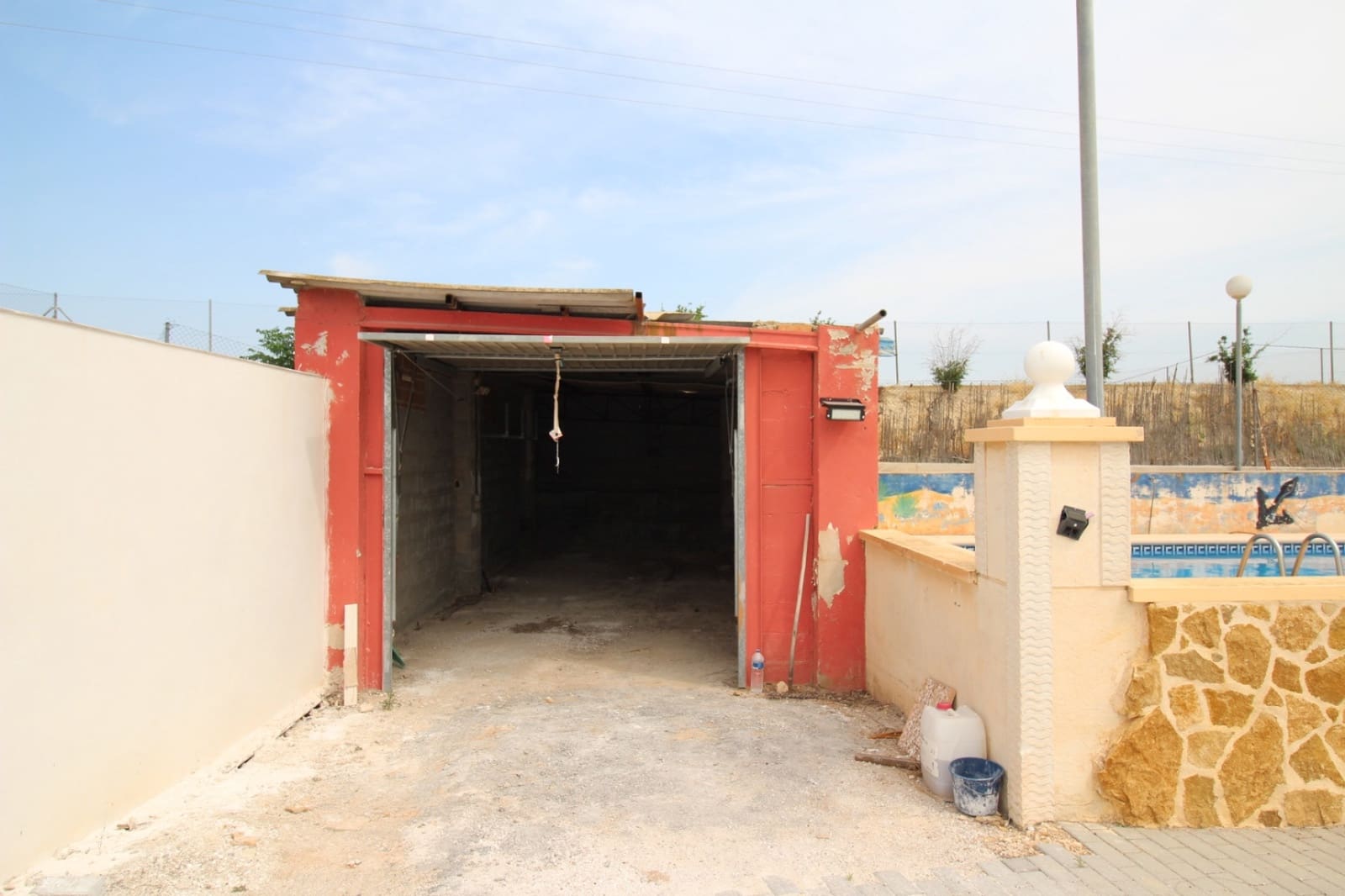 3 soveværelse Finca/Landehus til salg i Fortuna med swimmingpool garage - € 199.000 (Ref: 9172680)