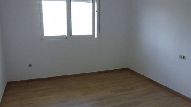 3 soveværelse Villa til salg i Macisvenda med garage - € 290.000 (Ref: 9190761)