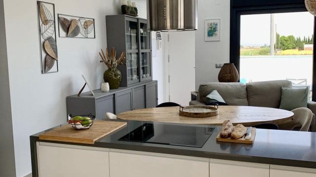 3 soveværelse Villa til salg i Daya Vieja med swimmingpool garage - € 399.000 (Ref: 9195319)