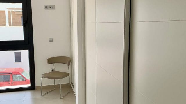 3 soveværelse Villa til salg i Daya Vieja med swimmingpool garage - € 399.000 (Ref: 9195319)