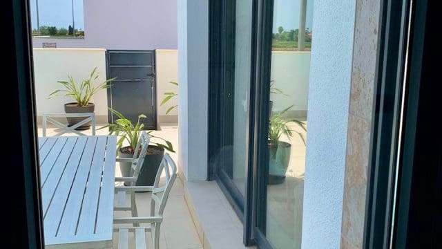 3 soveværelse Villa til salg i Daya Vieja med swimmingpool garage - € 399.000 (Ref: 9195319)