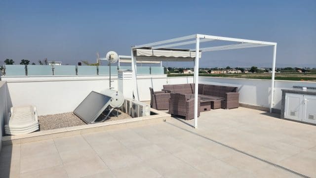 3 soveværelse Villa til salg i Daya Vieja med swimmingpool garage - € 399.000 (Ref: 9195319)