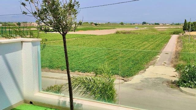 3 soveværelse Villa til salg i Daya Vieja med swimmingpool garage - € 399.000 (Ref: 9195319)