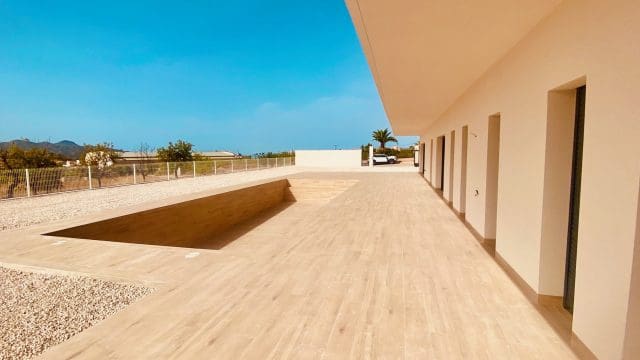 Villa te koop in Macisvenda, Abanilla met zwembad garage - € 384.950 (Ref: 9308136)