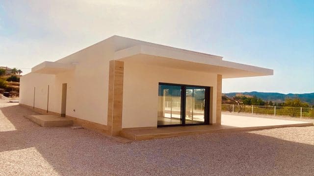 Villa te koop in Macisvenda, Abanilla met zwembad garage - € 384.950 (Ref: 9308136)