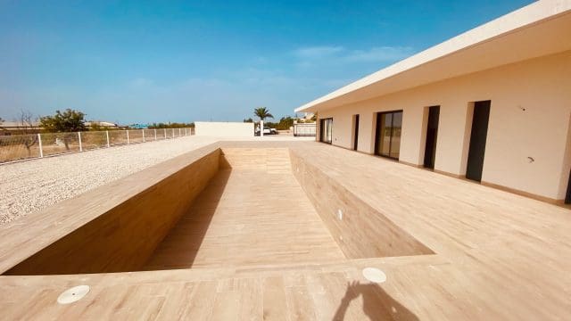 Villa te koop in Macisvenda, Abanilla met zwembad garage - € 384.950 (Ref: 9308136)