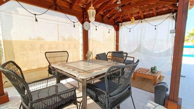 3 slaapkamer Villa te koop in Macisvenda met zwembad garage - € 295.000 (Ref: 9371484)