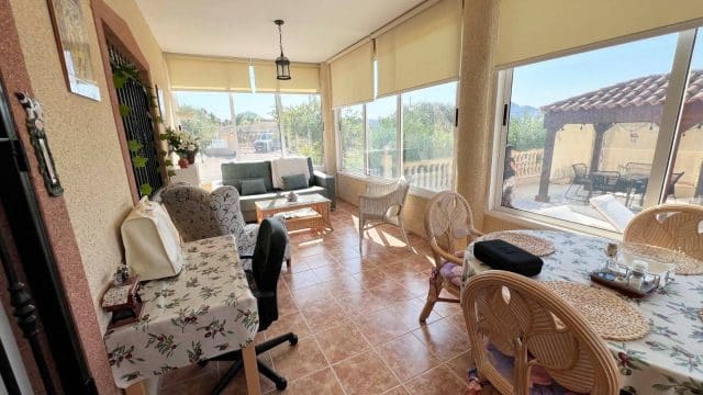 3 slaapkamer Villa te koop in Macisvenda met zwembad garage - € 295.000 (Ref: 9371484)